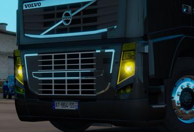 Yellow Light Trucks Standalone v1.2 1.39.x