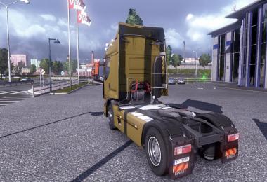 Renault Premium yellow edition