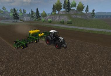 John Deere 1990CCS with fertilizer