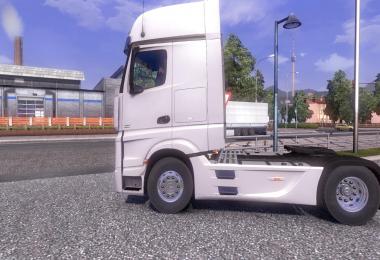 Mercedes Benz Actros MP4 + Interior v2.2
