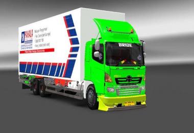 Hino_box daf xf Dimas J edit by Fahmi Gunawan