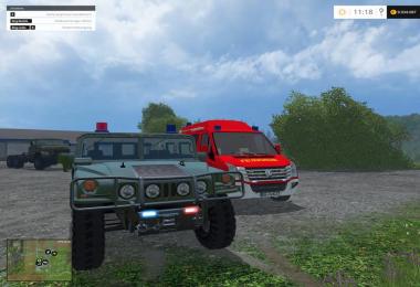 The Hummer H1 with blue red light v1.0