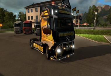Minions Mercedes Benz Actros New v1.0