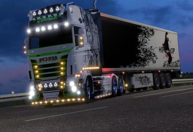 Abstract Girl Combo Skin 1.22