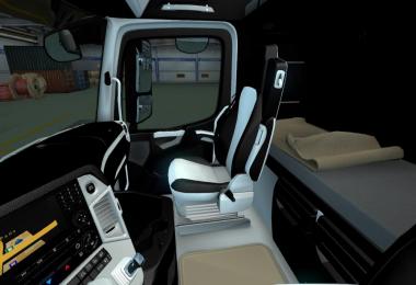 Mercedes mp4 black wihite interior 1.22