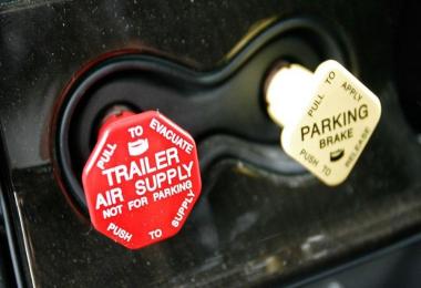 Parking Brake and Air Brake Sounds