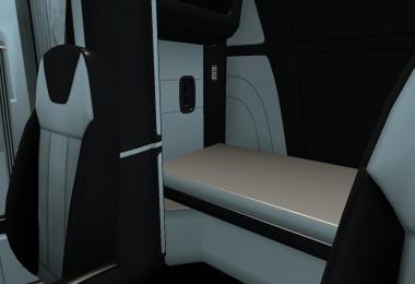 Peterbilt 579 (black-white) interior v1.0.0