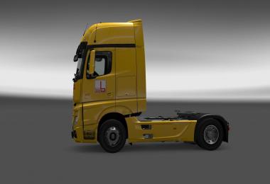 Mercedes MP4 Max Bogl Skin v1