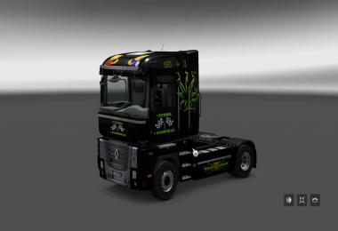 Skin Renault Magnum Mariana 1.24.x