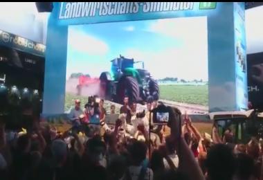 Catch a cow (Gamescom)