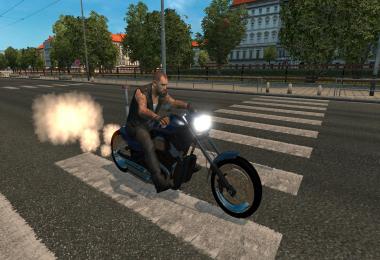 Motorcycle Harley Davidson police in traffic