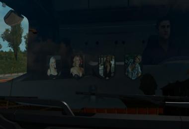 Jennifer Lawrence Pennants Pack v1.0