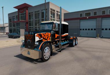 Skin CATMANDO FOR PETERBILT 389 1.35.x