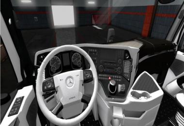 Mercedes Actros 2014 White - Black Interior 1.36.x
