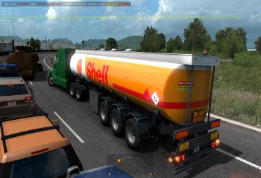 MAMMUT Tanker Trailer in Traffic ATS 1.36.x