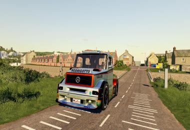Mercedes Benz Formula Truck v1.0