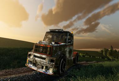Mercedes Benz Formula Truck v1.0