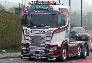 V8 engine open pipe sound