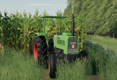 Metal Plates With KM/U Stickers v1.0.0.0