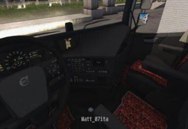 Volvo 2012 Lux Red Pluche Interior 1.39 - 1.40