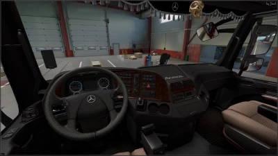 Dark brown interior for Mercedes Actros 2009 v0.8