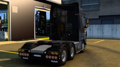 SKIN DAF XF EURO 6 UPS BY RODONITCHO MODS 1.0 1.40 1.46