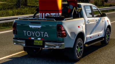 Toyota Hilux v1.0
