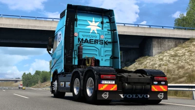 SKIN MAERSK VOLVO FH 2012 1.0 1.40 1.47