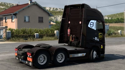 SKIN VOLVO FH 2012 UPS 1.0 1.40 1.47