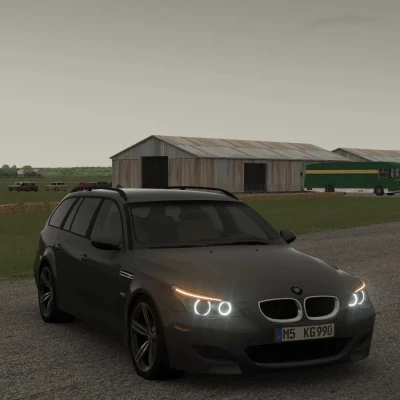 BMW M5 E61 v1.0