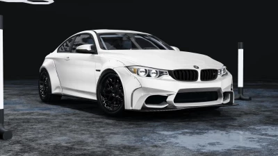 BMW M4 F82 v1 0.37