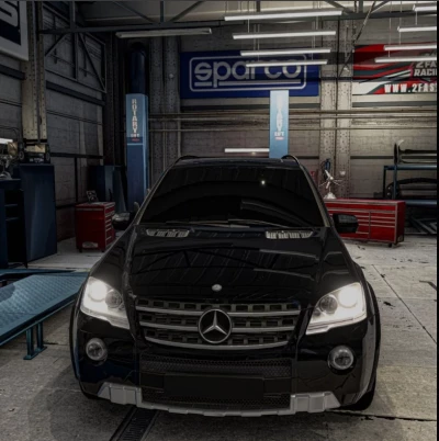 Mercedes Benz ML63 AMG v1.0 0.33x