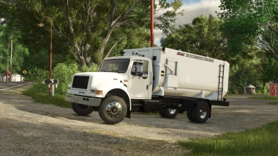 International 4900 Feed Truck v1.0.0.1