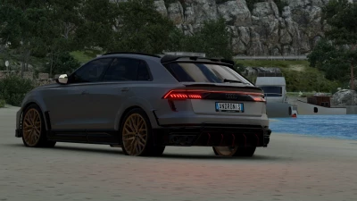 AUDI Q8 v1.0