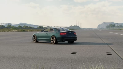 AUDI RS5 B8 v1.0