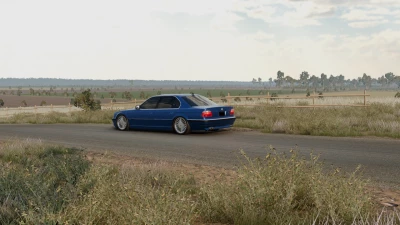 BMW 7-Series E38 v1.0
