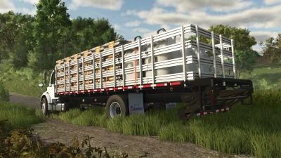 Freightliner M2 Stakebed v1.3.0.0