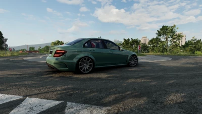Mercedes-Benz C63 W204 v1.0