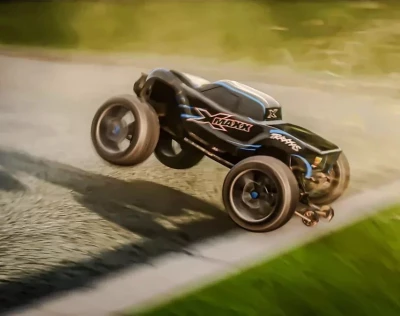 Traxxas Xmaxx RC Car v1.0
