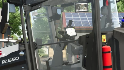 CLAAS Xerion 12 Realistic Drive v1.0.0.0