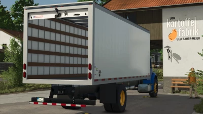 Freightliner M2 Box Truck v1.0.0.0
