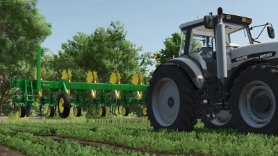 John Deere 825 Row-Crop Cultivator v1.0.0.0
