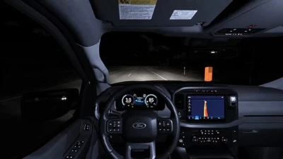 Road Trip Ford Ice White Cabin Light v1.0