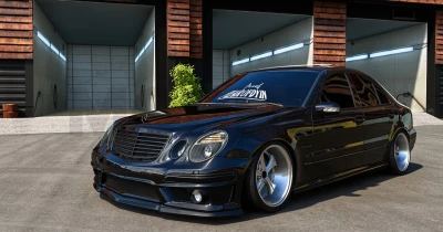 Mercedes-Benz E55 AMG v1.0 0.38.x