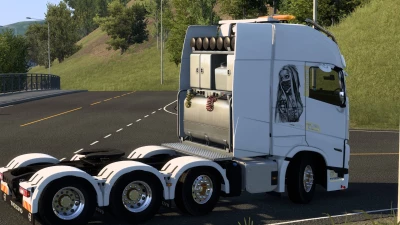 8K WOMAN WITH A MASK VOLVO FH5 17 07 2026 1.40 1.61