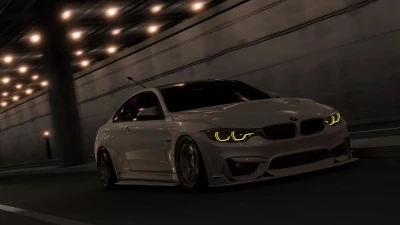 BMW M4 F82 2015-2020 V1.1 Release! (with CarPlay) 0.38.x