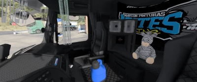 Mercedes Actros 1.61