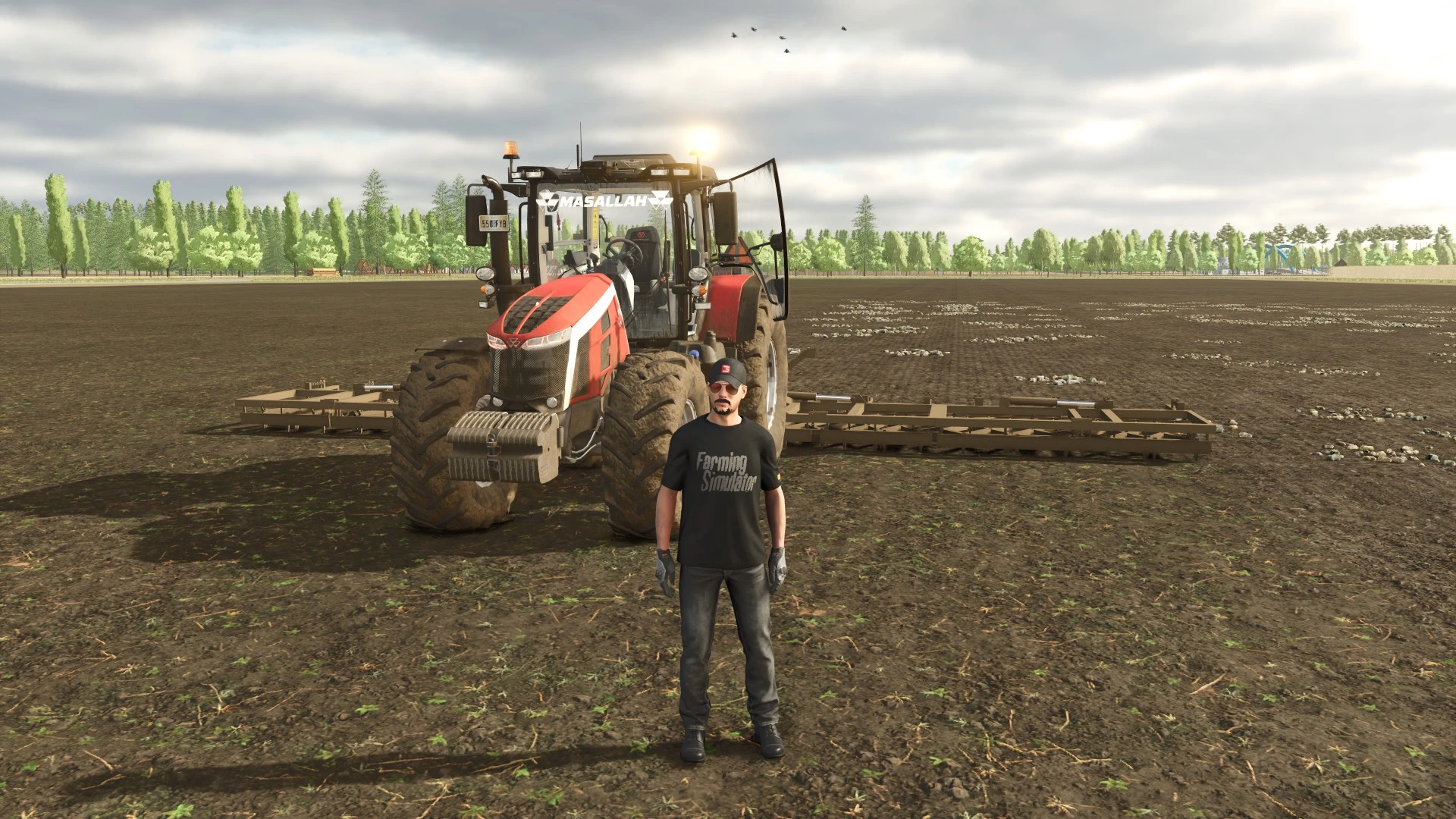 Massey 8S 320 X.T.R. au passage du culti